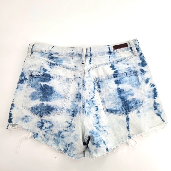 BlankNYC Deni shorts High Rise Frayed Acid Wash The Barrow Jean Shorts S… - Picture 3 of 5